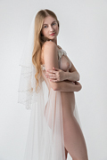 Aveira_Bridal_Veil