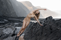 Lona_Slatestone
